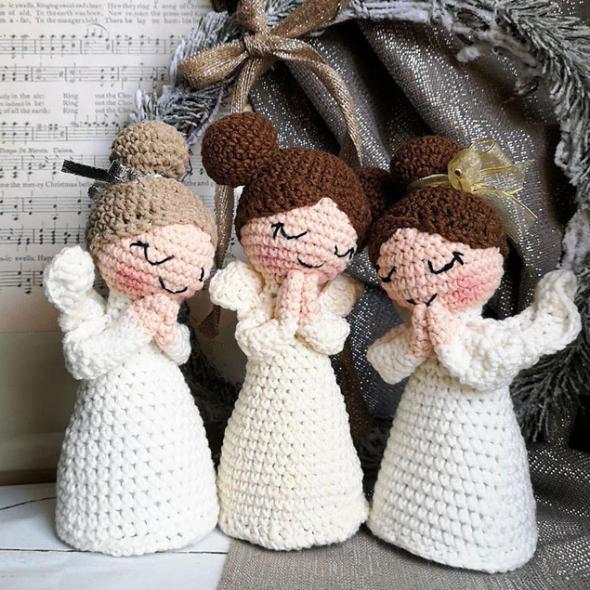 Вязаная ангел крючком