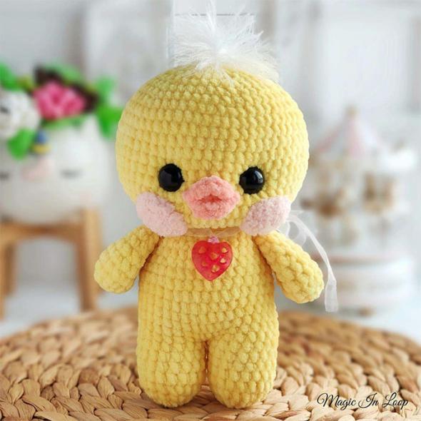 Амигуруми уточка Лалафанфан крючком