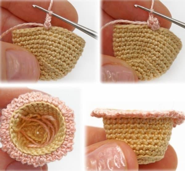Амигуруми брелок кексик крючком. Крем