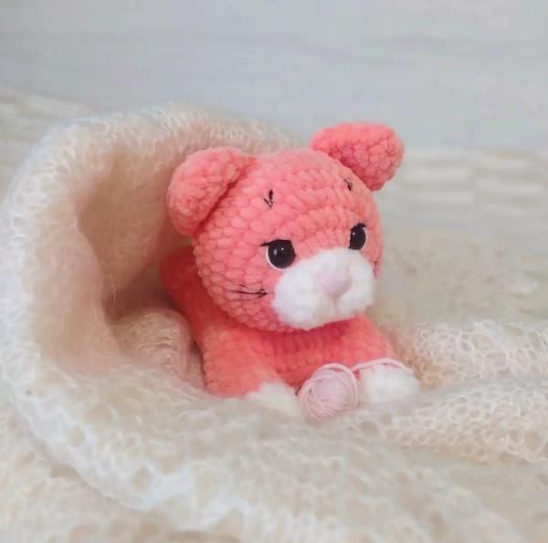 Амигуруми плюшевый котёнок крючком Амигуруми плюшевый котёнок крючком