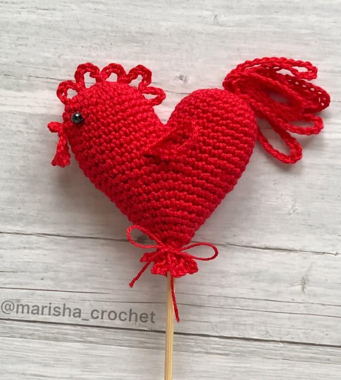 Амигуруми петушок на палочке крючком